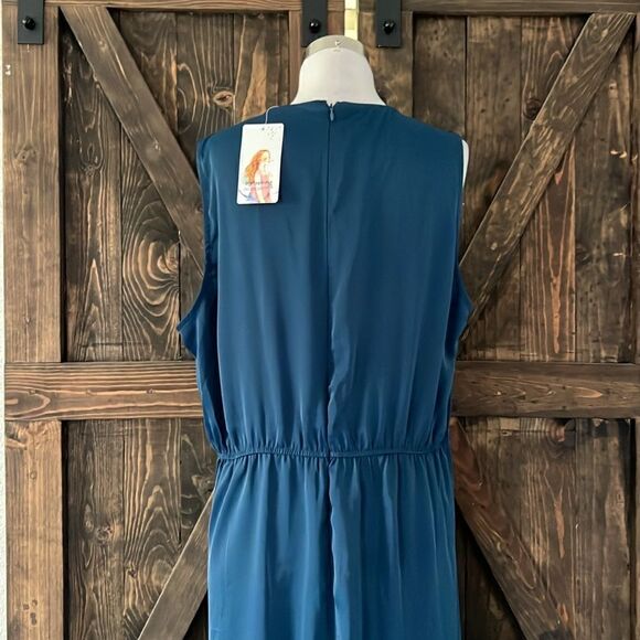 PRETTYGARDEN Satin Ruched Bodycon
Dress Twist Front V Neck Sleeveless Sp… - Picture 10 of 14